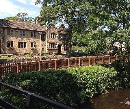 The Pendle Inn Burnley Exterior photo